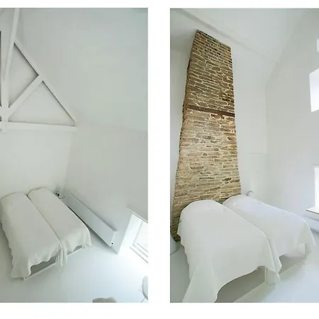 Spacious Holiday In With Garden *